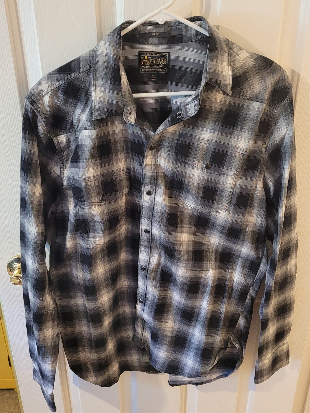 Lucky Brand Men’s Black and White Plaid Button-Down Saturday Stretch Shirt